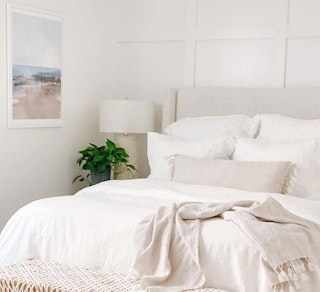 Modern Coastal Bedroom Idea