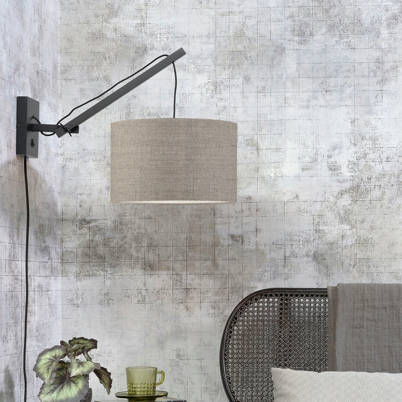 Andes Wall Lamp - Black / Dark Linen