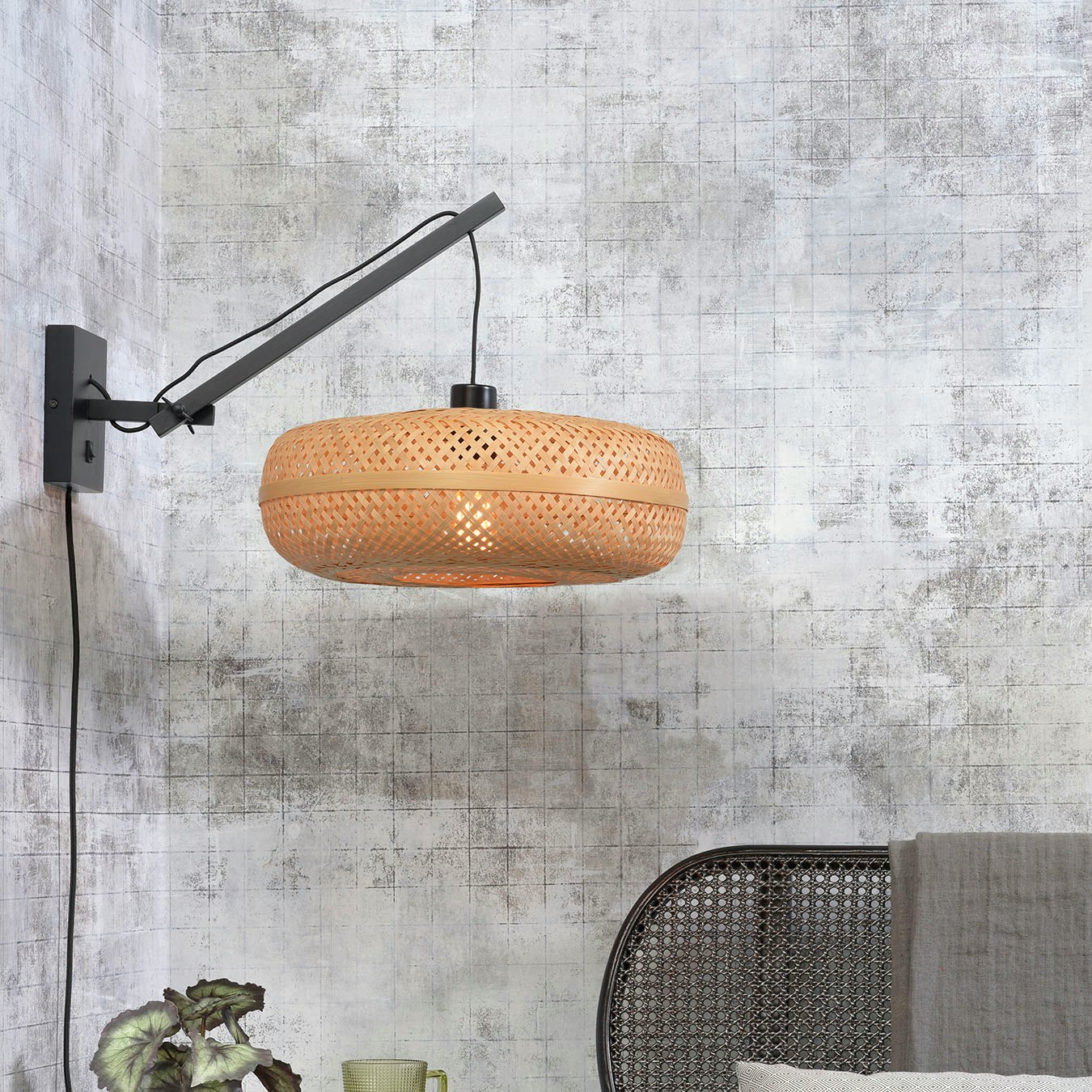 Palawan Horizontal Wall Lamp - Black / Natural