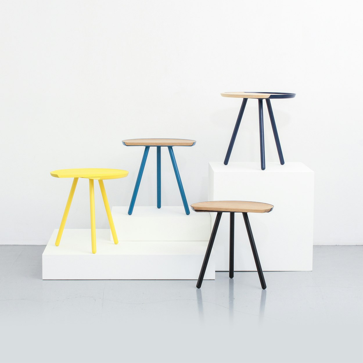Eclipse Side Table Black with Oak top by Vitamin