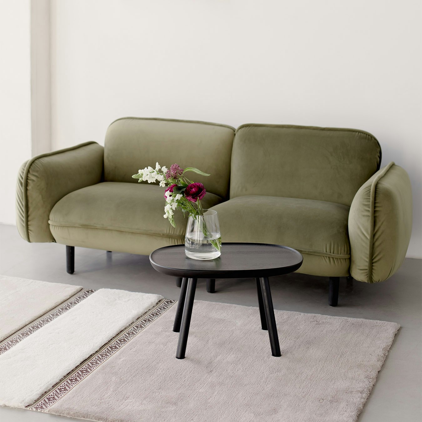 Bean 2-seater Sofa - Green - Velour