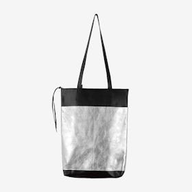 BJARNE Backpack  in Black / Silver