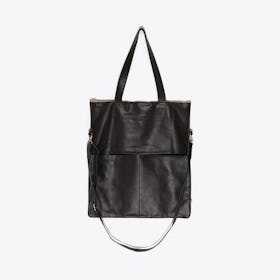 Tasche aus Leder in Schwarz/Schwarz