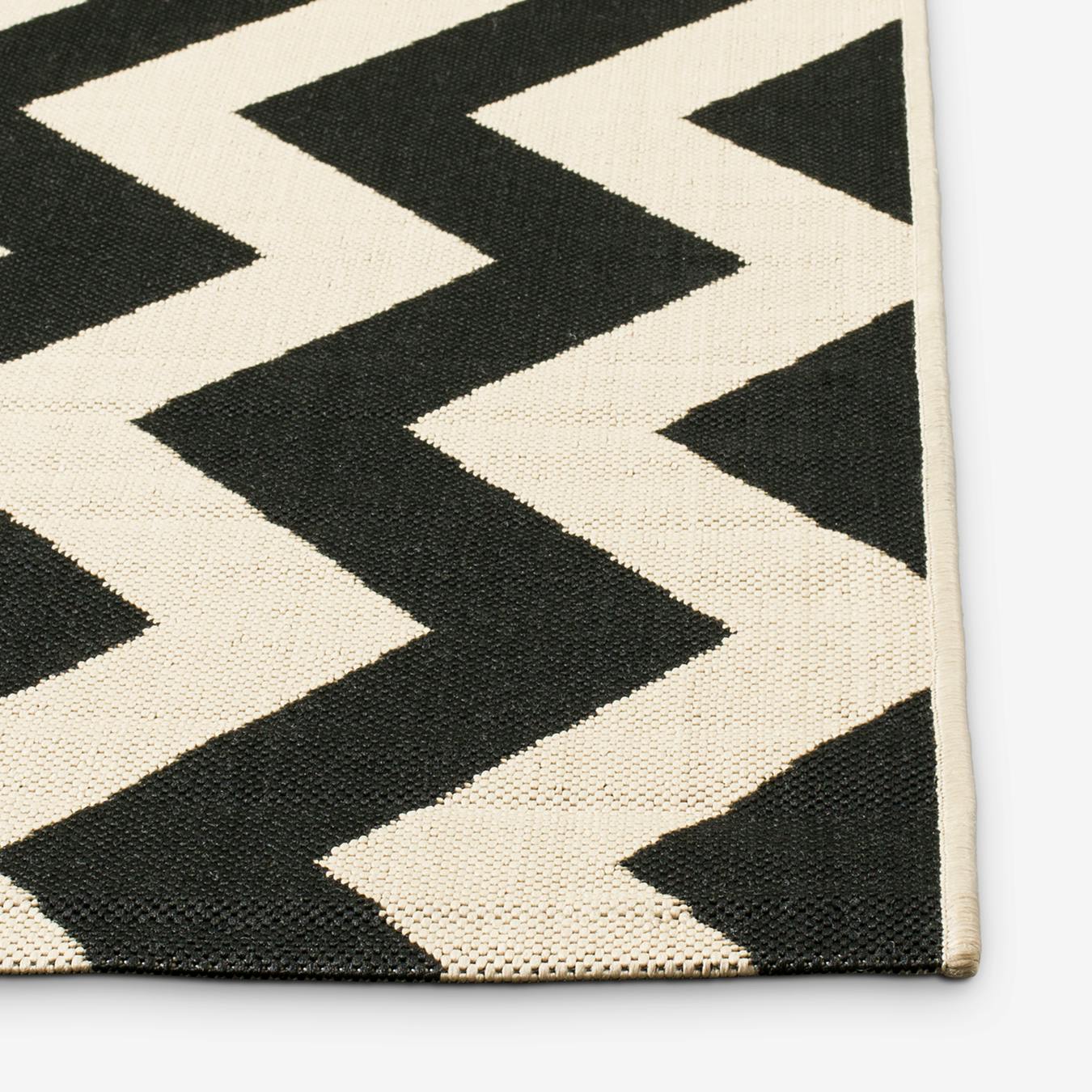 black and white lattice rug