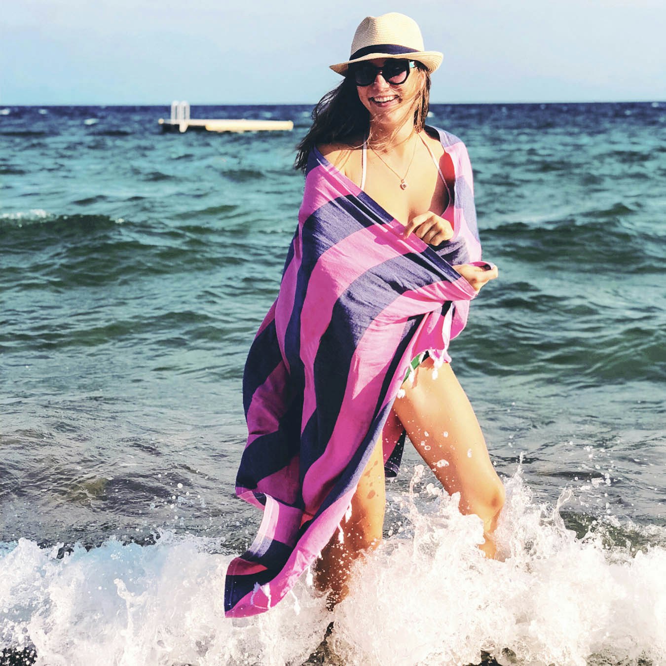 Carnival Travel Hammam Towel - Hot Pink/Navy Blue by Hamamingo