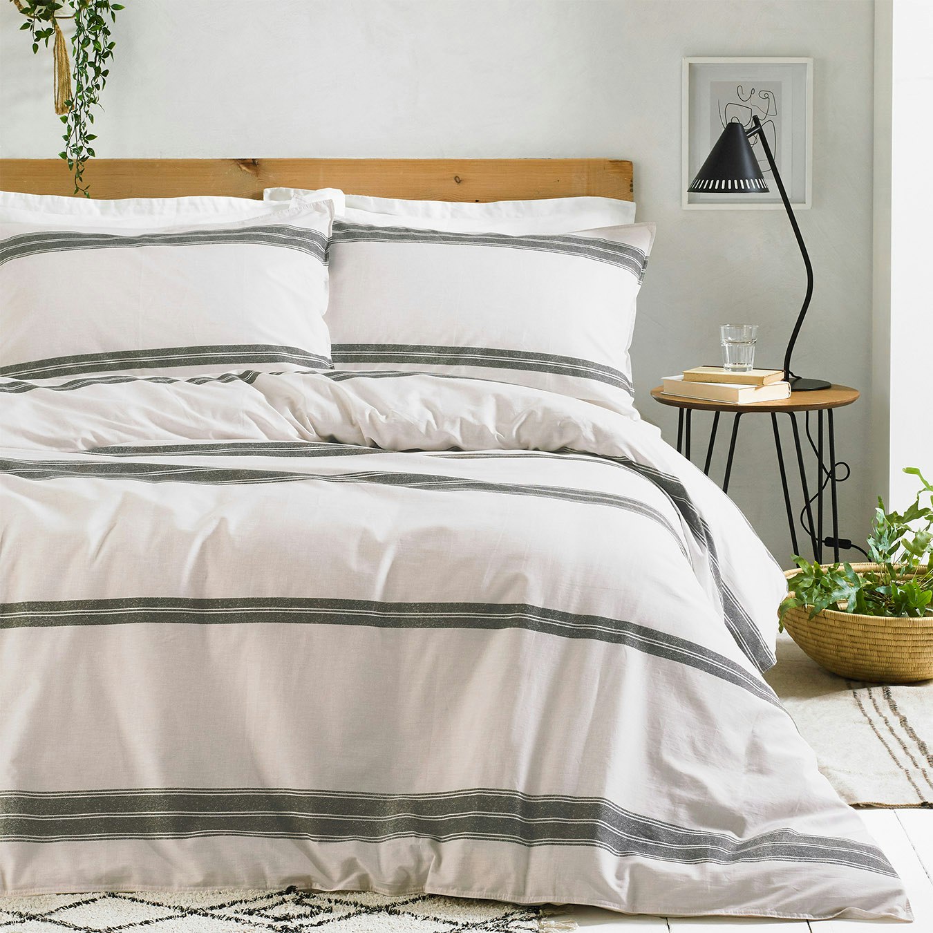 Osman Duvet Set - Ecru / Grey by Riva Home