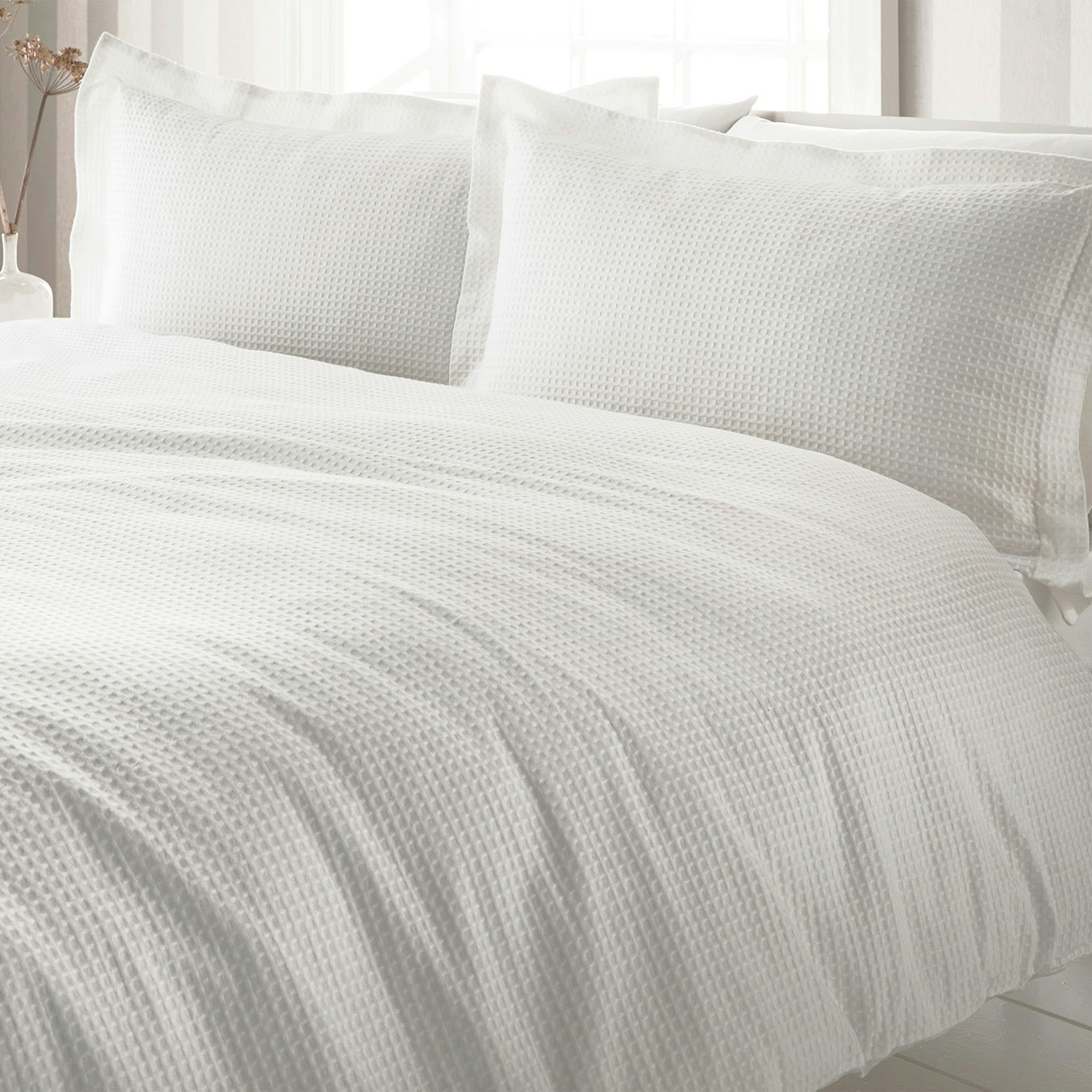 Waffle Duvet Set - White by Riva Home