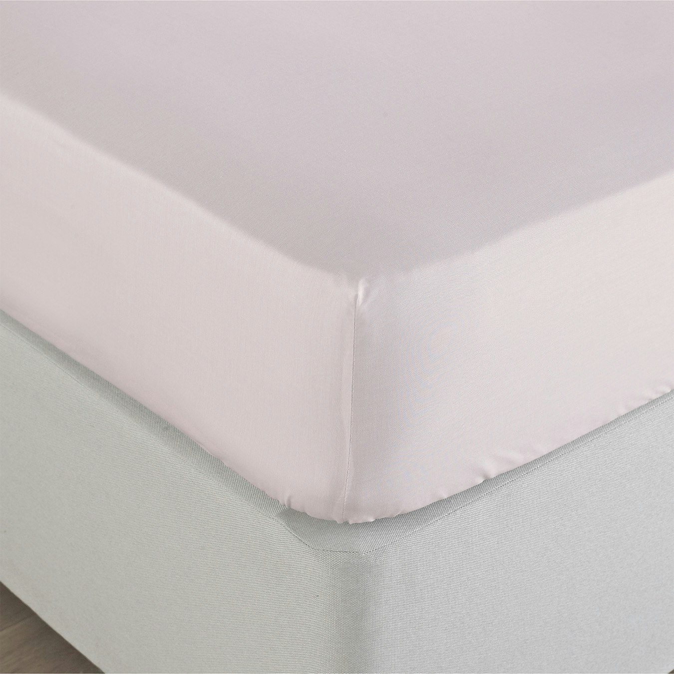 Stonewash Fitted Sheet - Blush by Riva Home