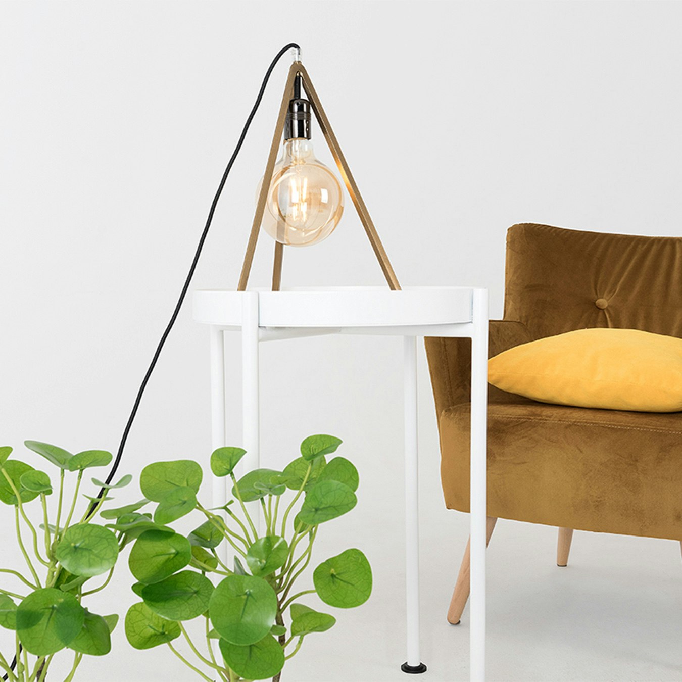 Hanna 40-1F Side Table - White by Custom Form