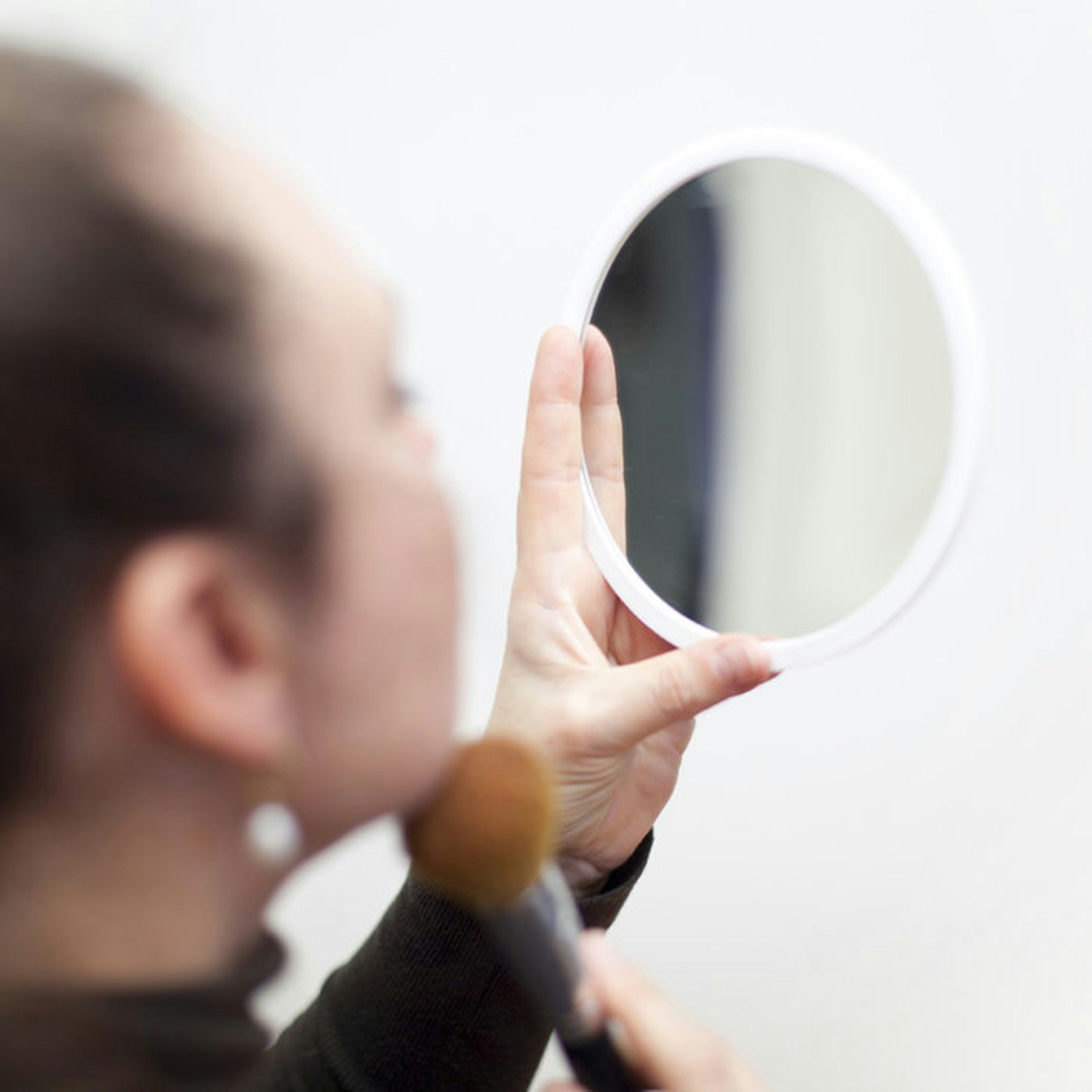 Air Mirror Table Stand with Detachable Make-up Mirror - White by Bosign