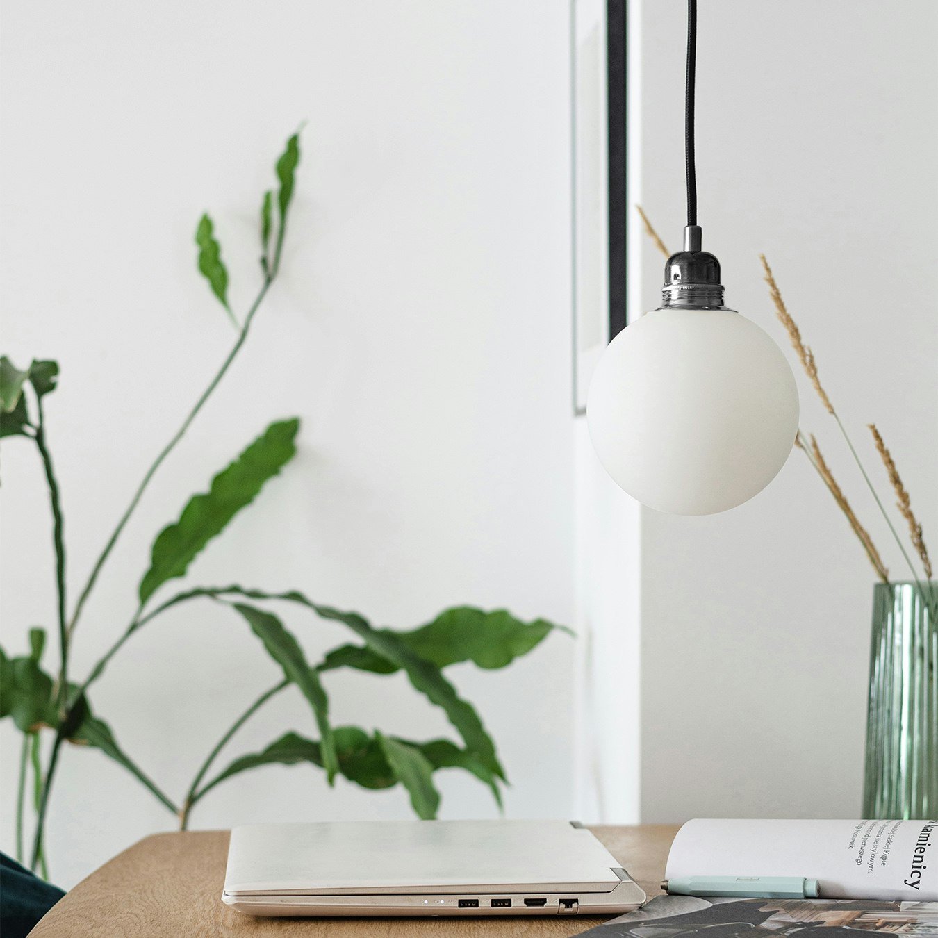 Kira XS P.3L Pendant Light - Opal Matte / Black Chrome