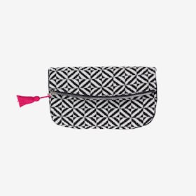 Diamond Foldover Clutch - Black