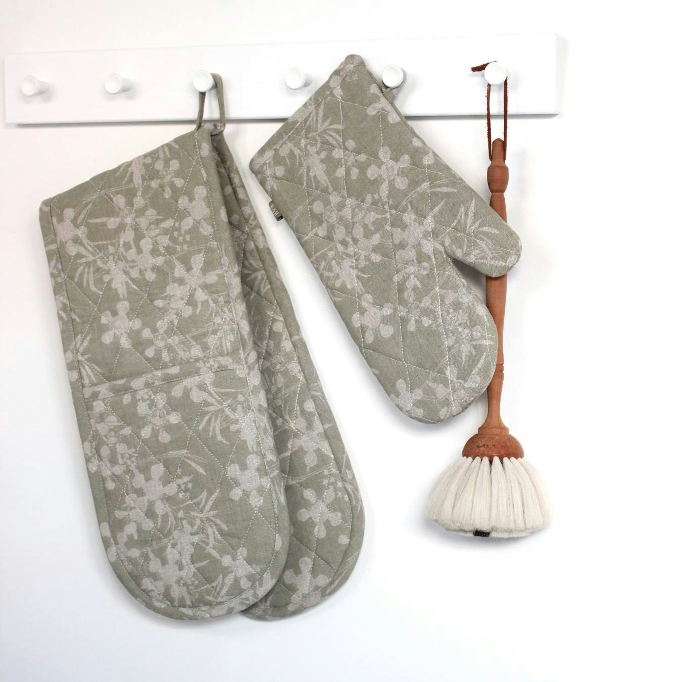 Myrtle Oven Glove - Sage by Raine & Humble
