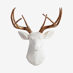 Faux Deer Mount - White / Bronze