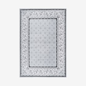 Acanthus French Border Area Rug - Light Gray / Cream