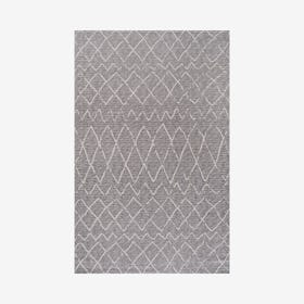 Madaba Moroccan Trellis Indoor / Outdoor Area Rug - Gray / Cream