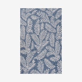 Nevis Palm Frond Indoor / Outdoor Area Rug - Navy / Ivory