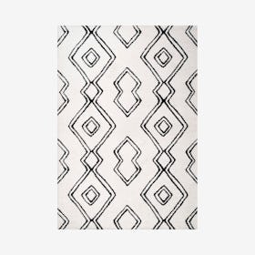 Deia Moroccan Style Diamond Shag Area Rug - White / Black