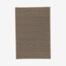 Point Prim Area Rug - Black