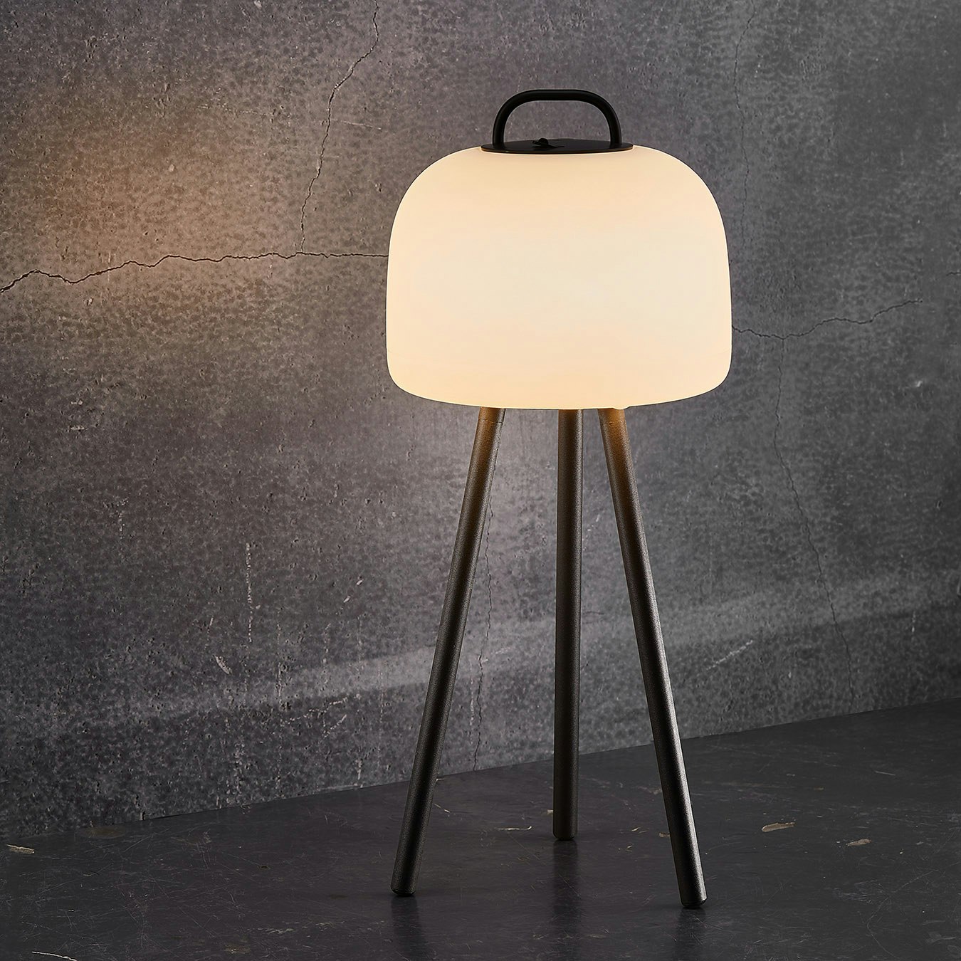 Kettle Tripod Stand - Black by Nordlux
