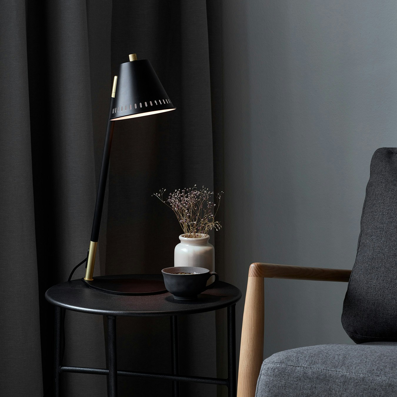 Pine Table Lamp - Black by Nordlux