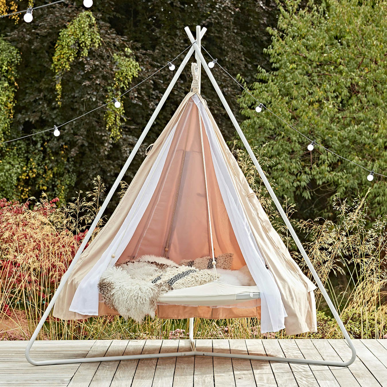 Natural White Large Classic TiiPii Bed + White Classic Stand + Poncho Weather Cover Set by TiiPii Bed