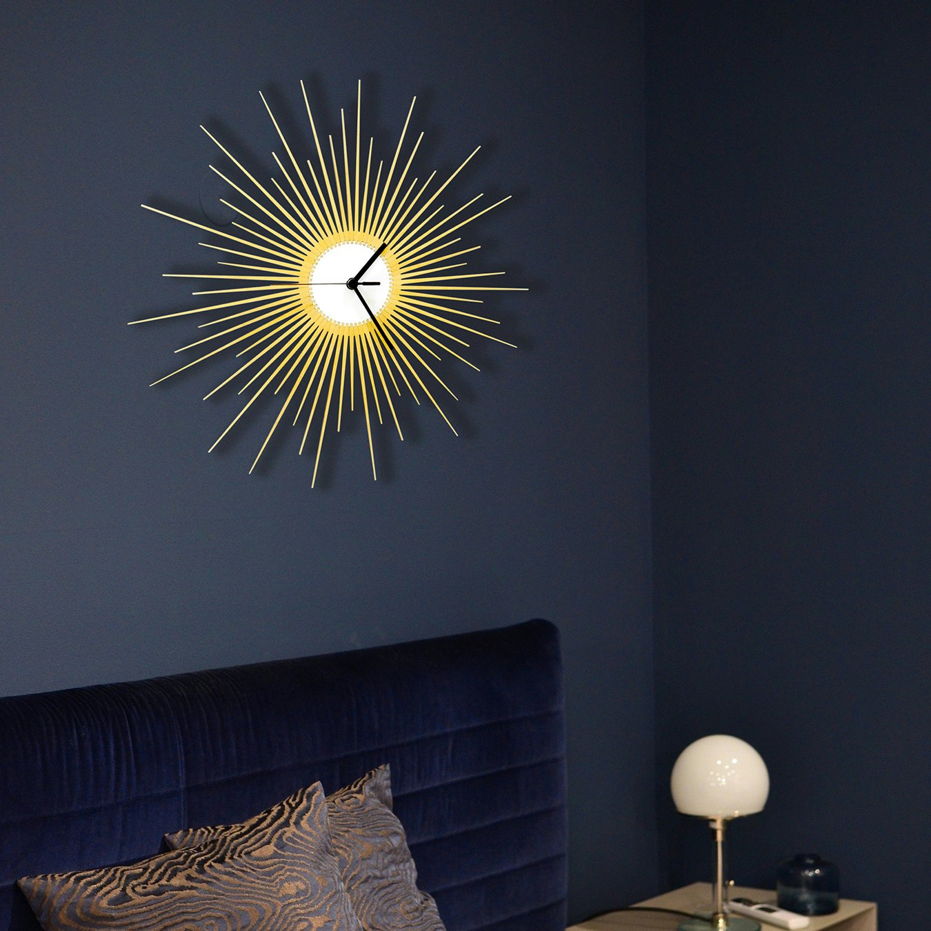 The Big Bang Clock - White / Gold