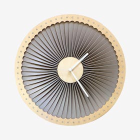 Turbine Clock - Light Wood / Grey