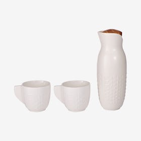Footprint Carafe with Cups - White - Ceramic - Set of 3