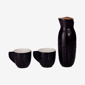 Footprint Carafe with Cups - Black - Ceramic - Set of 3