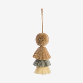 Pom Pom with Trio Tassel Swag - Natural