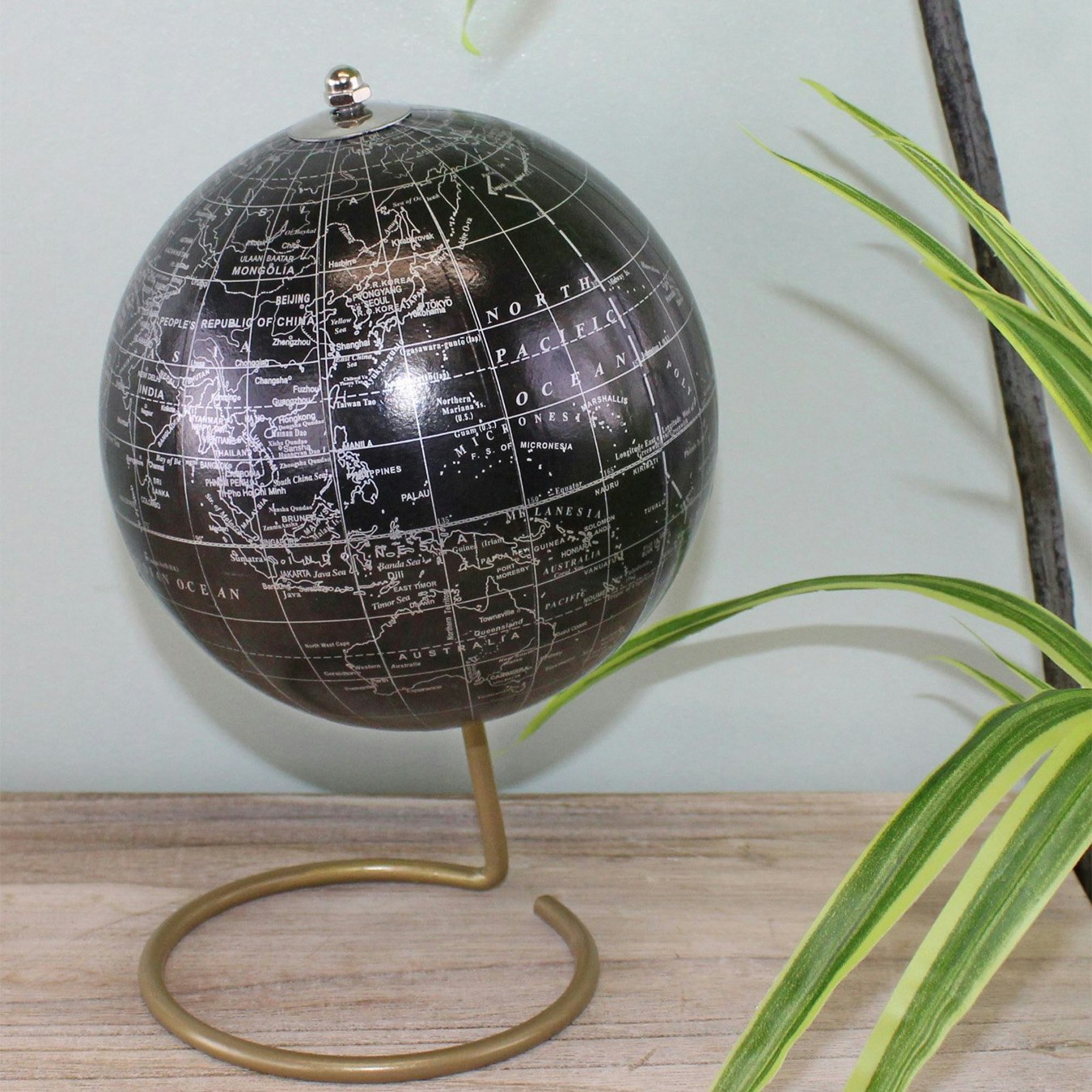 Freestanding Globe - Black by Geko Products