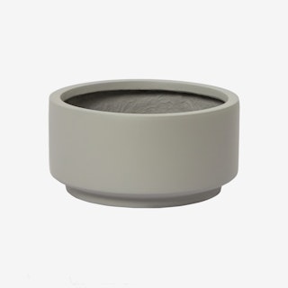 Short Contemporary Round Planter with Feet - Smooth Grey