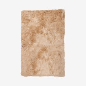 Hudson Faux Fur Rectangle Rug - Tan