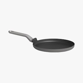 Leo Non-Stick Omelette Pan - Grey