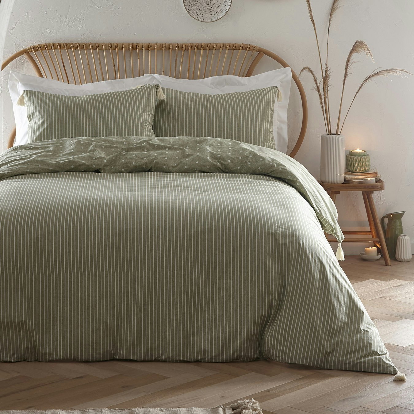 Trenton Spot Duvet Cover Set - Khaki by Appletree Loft
