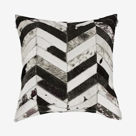 Torino Chevron Square Pillow - Black / Natural