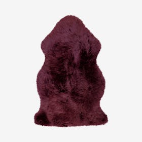 Milan Shearling Sheepskin Area Rug - Logan Berry