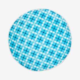 Quatrefoil Cotton Canvas Pillow - Turquoise