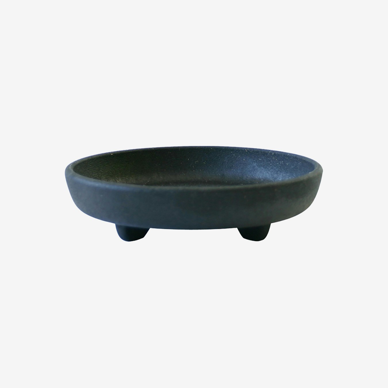 Garden Plate Round - Black by Hachiman Gardens
