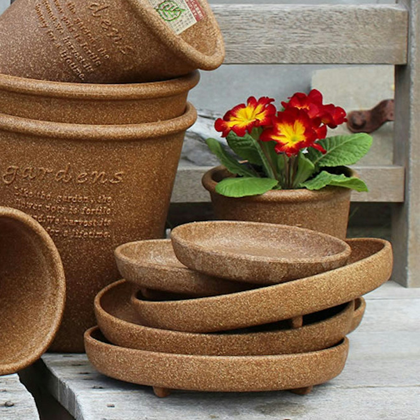 Garden Round Plate - Natural by Hachiman Gardens