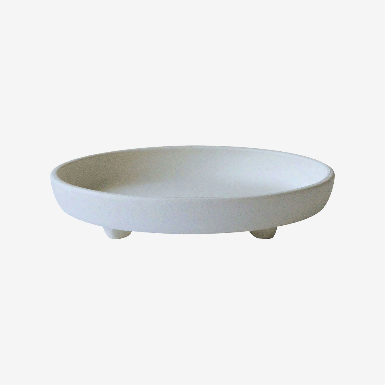 Garden Round Plate - White by Hachiman Gardens