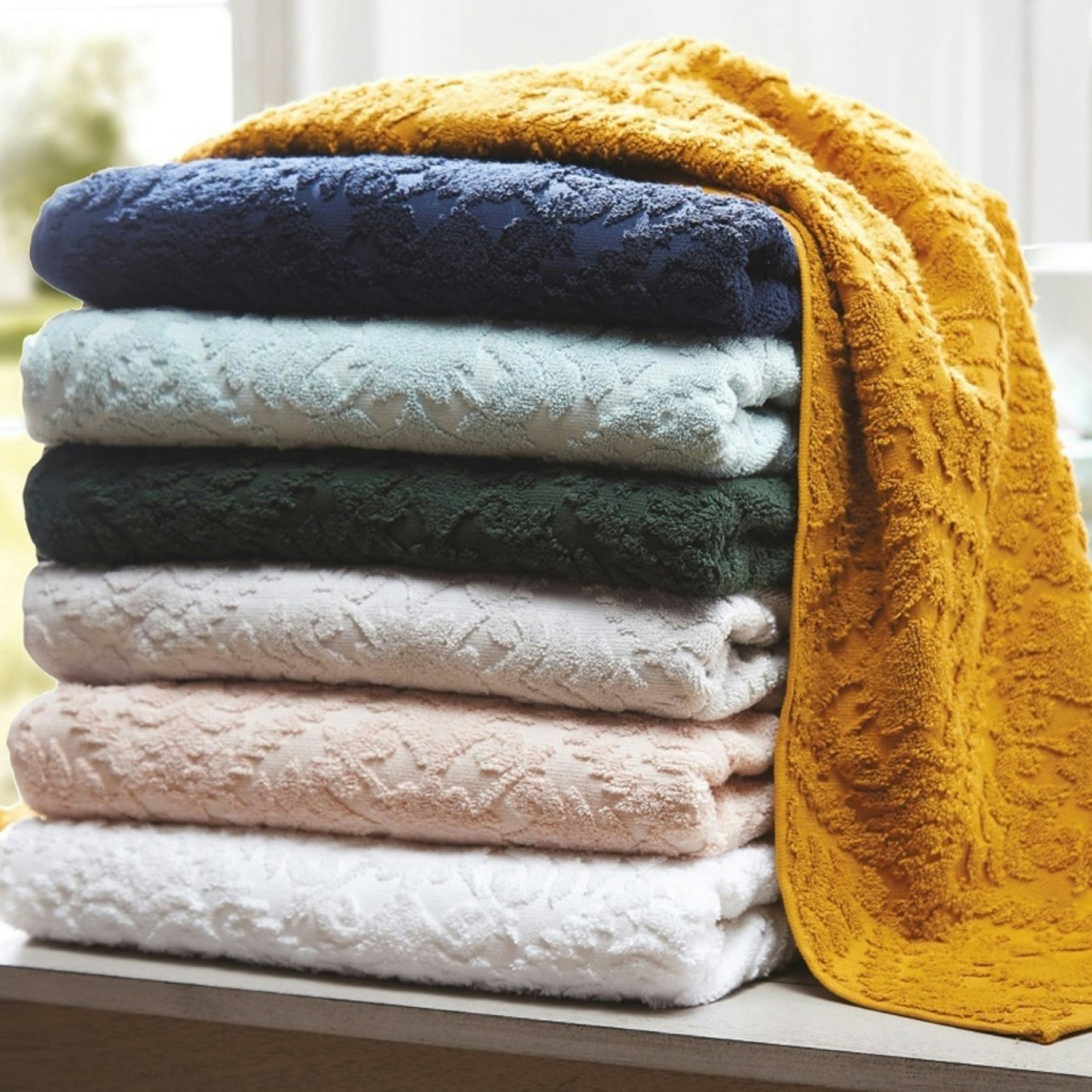 Country House Jacquard Towel - Dark Green by Allure Bath Fashions