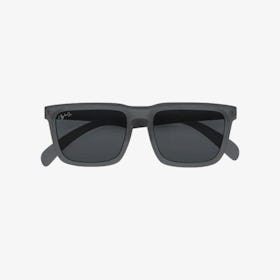 Adventurer Polarized Sunglasses - Smoke Gray
