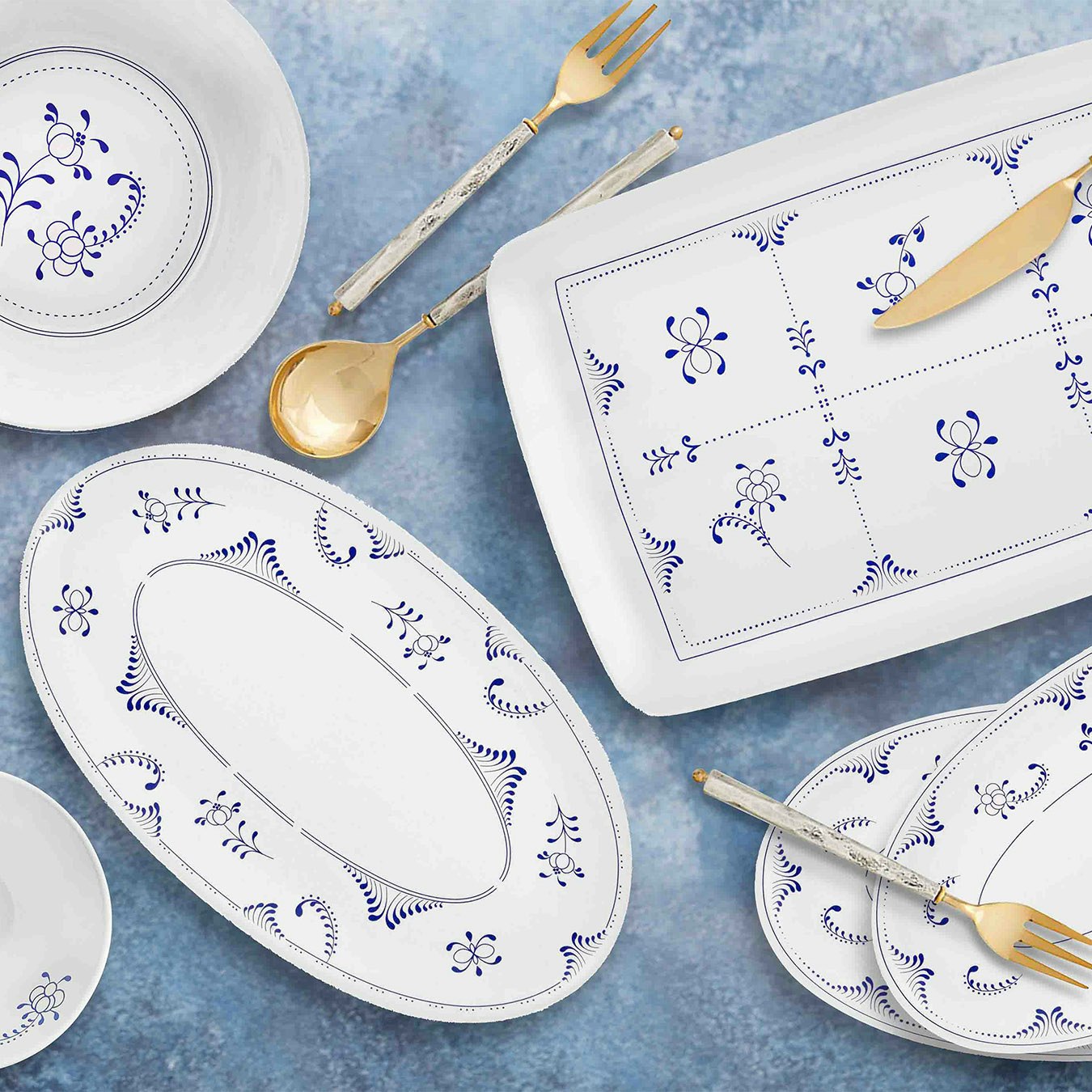 Marvy Collection Oval Serving Platters - Set of 2 by Rozi UK
