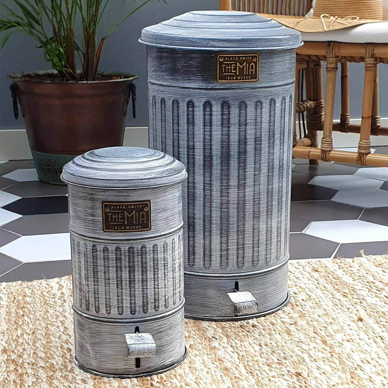 Stone Collection Step On Bathroom Rubbish Bin (5 Liters) by Rozi UK