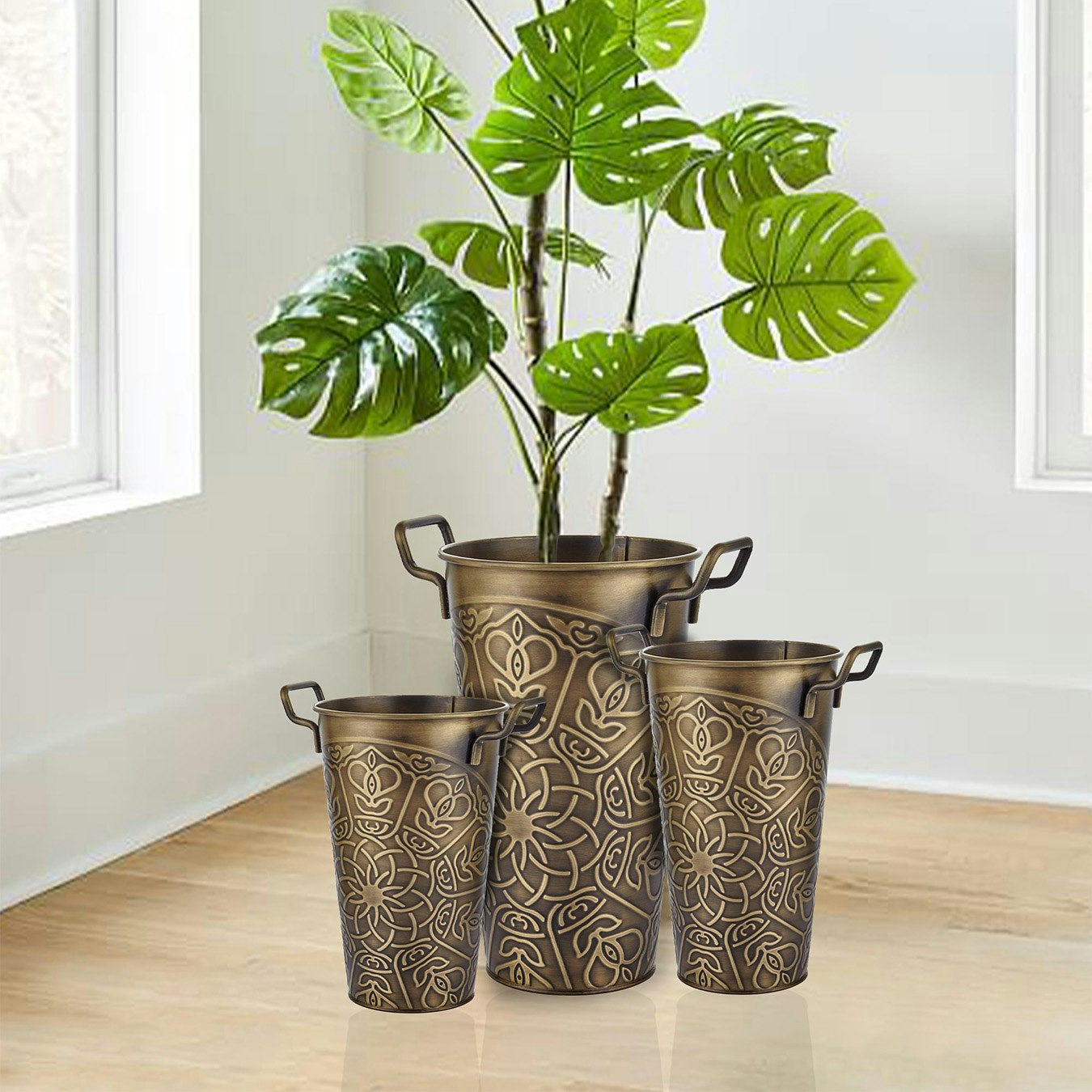 Elegant Vase - Gold by Rozi UK