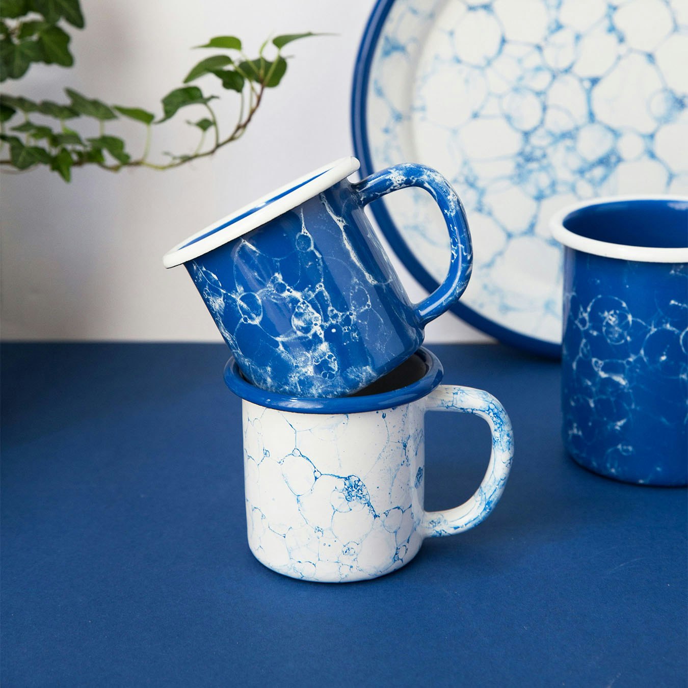 Bubble Collection Enamel Mug by Rozi UK