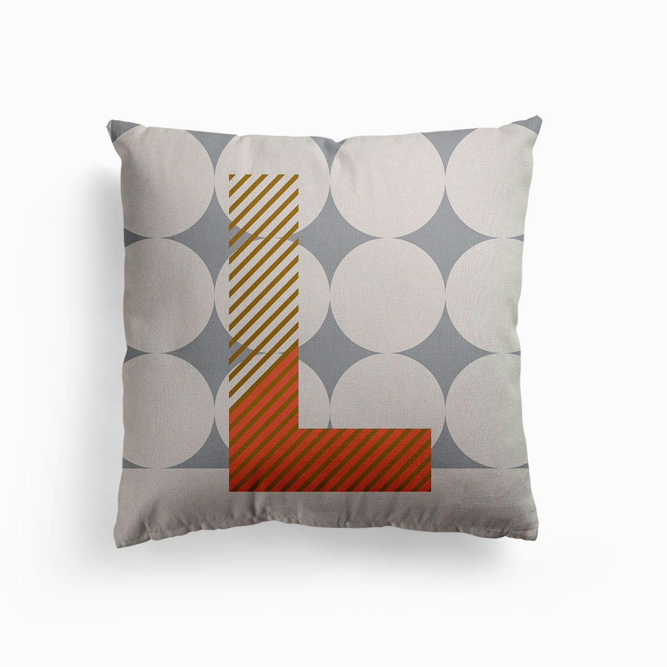 L Typeface Alphabet Canvas Coussin