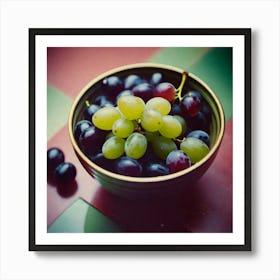 Grapes in a bowl Poster